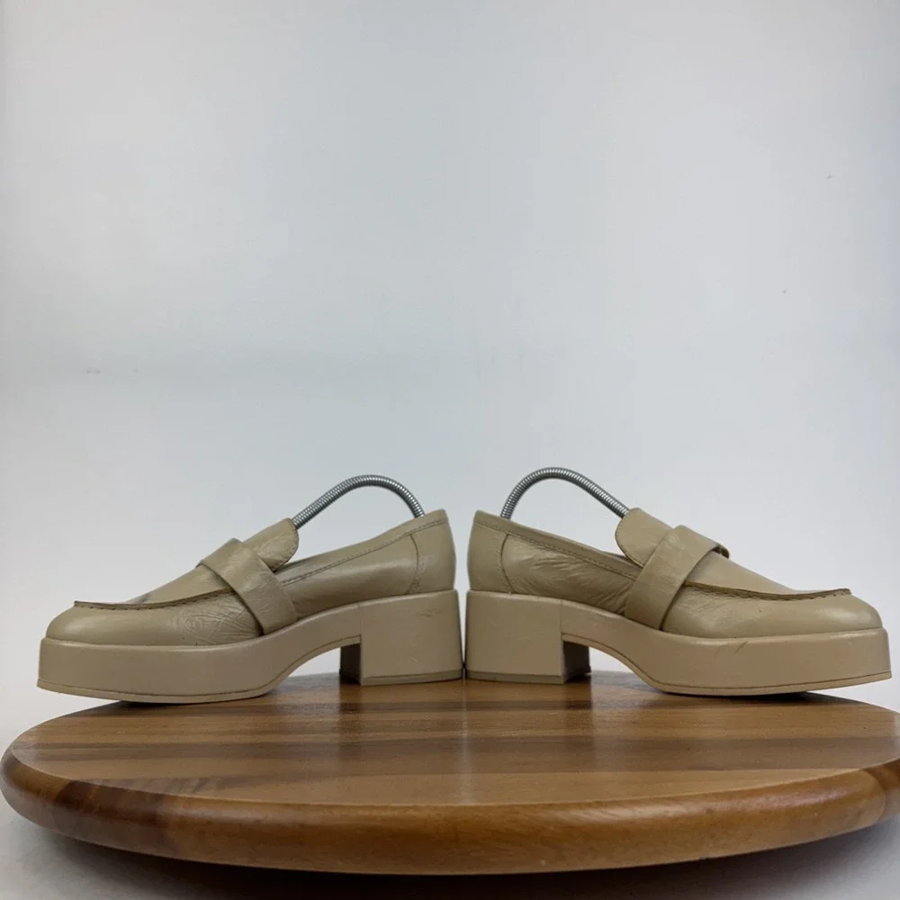 New Womens Dolce Vita Yonder Beige Leather‎ Platform Heeled Loafers Size 9.5 M